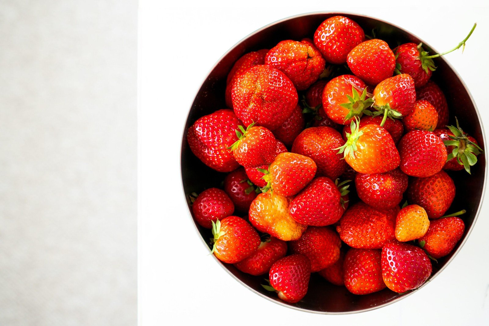 Before-and-after images showing improved skin texture with regular use of organic oils