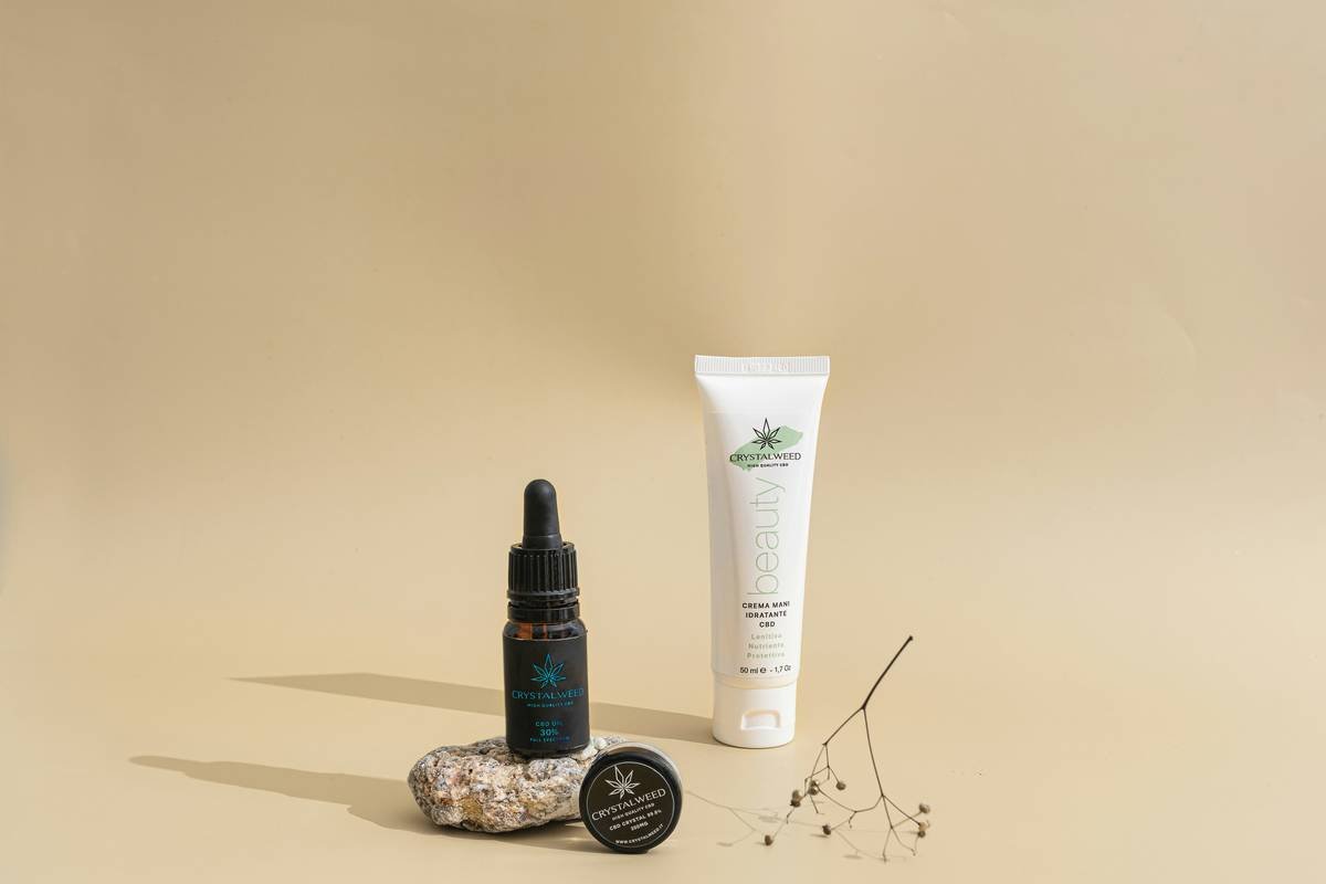 Before-and-after photos showing clearer, smoother skin after using hemp skin oil regularly.